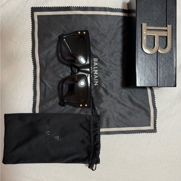 Balmain Sunglasses - Picture 4 of 12